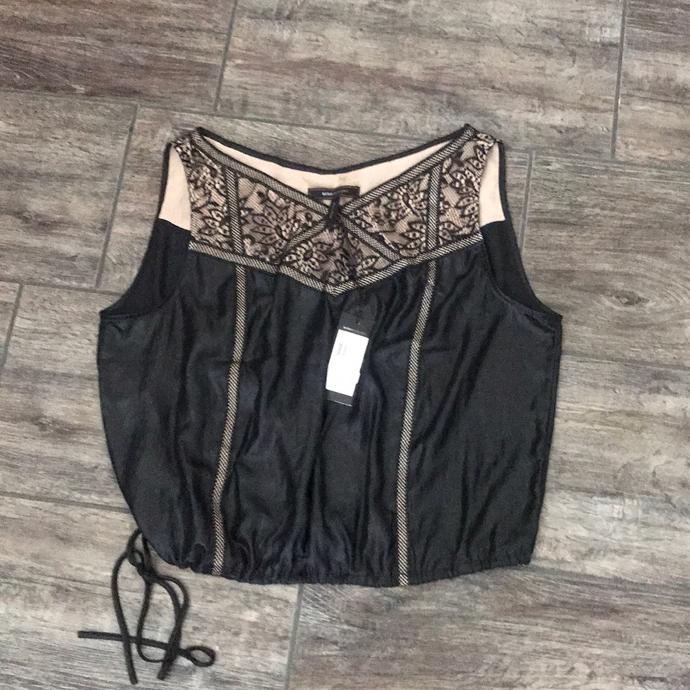 BCBG top